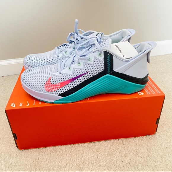 ‼️ Nike Women’s Metcon 6 - Picture 3 of 3